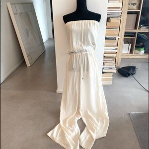 100% silk white gorgeous strapless Blouson Jumpsuit!  Wide legs. Loose fit Sexy.
